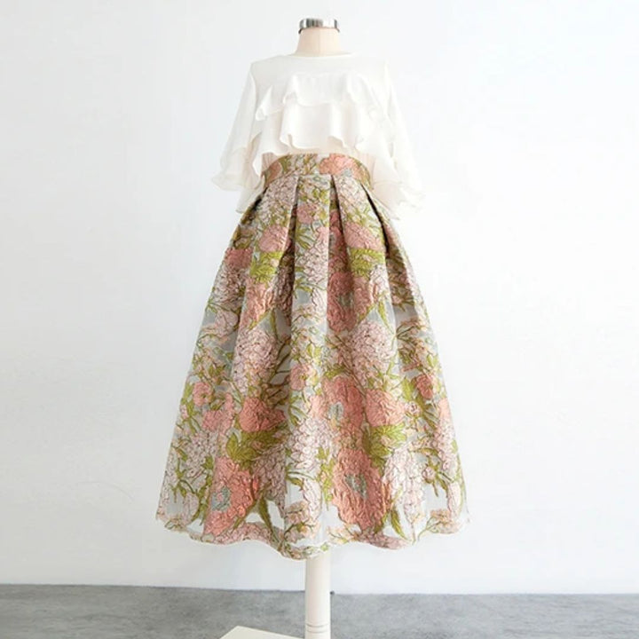 Kristina – Eleganter Trachtenrock Damen mit Floraler Stickerei & Hohem Bund 2