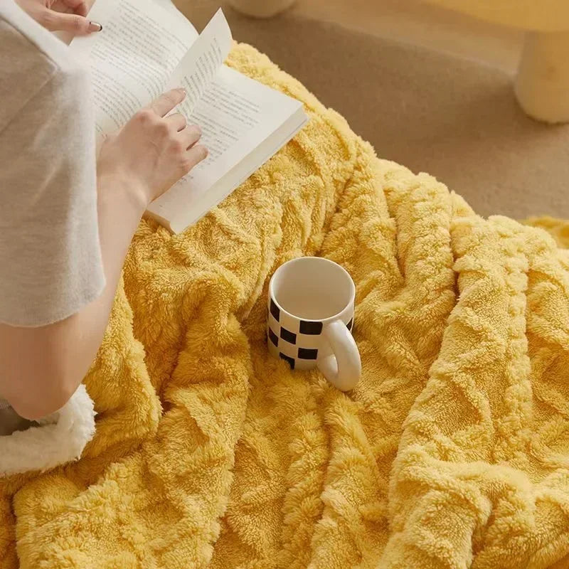 WarmWool – Dicke Schafwolldecke für Ultimativen Komfort und Wärme 2