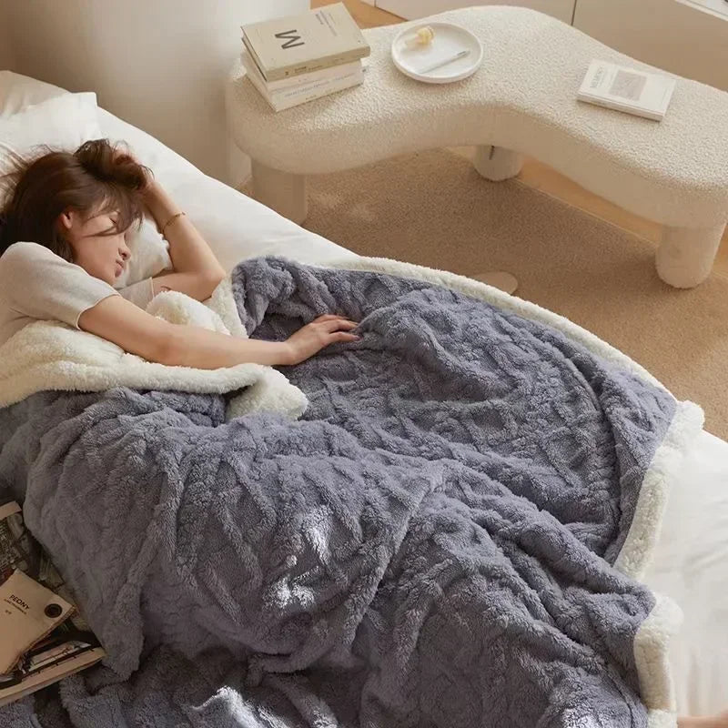 WarmWool – Dicke Schafwolldecke für Ultimativen Komfort und Wärme 4