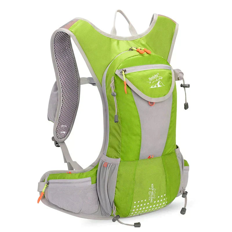 AquaPack – Leichter, wasserdichter Rucksack mit 2L Wasserblase und verstellbaren Riemen 9