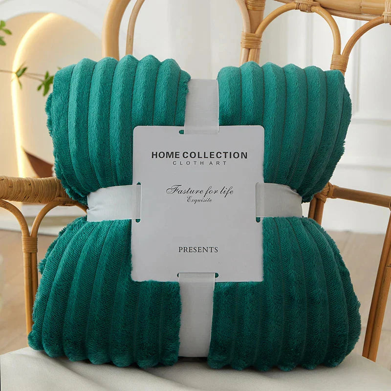 CozyStripe – Breite Streifen Flanell Fleece Decke für ultimativen Komfort 5