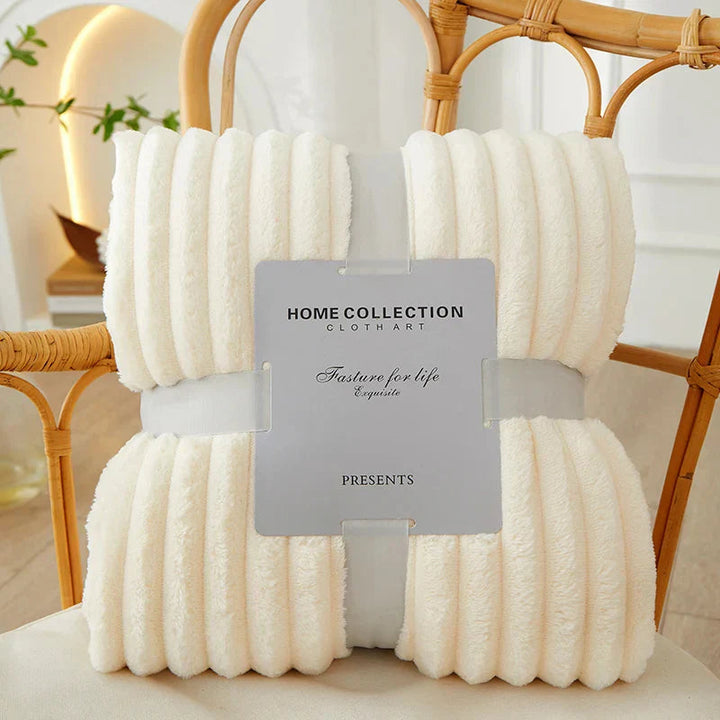 CozyStripe – Breite Streifen Flanell Fleece Decke für ultimativen Komfort 6