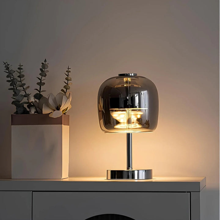Dekorative Tischlampe aus Glas im Minimalistischen Design – Nordic Stil für Wohnzimmer und Schlafzimmer, Warmes Licht, 30 cm Höhe 0