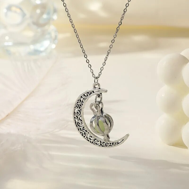 Edelstahl Halskette Damen mit Mondstein-Anhänger – Zeitlose Eleganz und emotionale Balance 3
