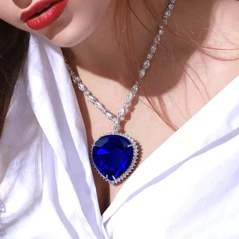 Elegante Halskette Damen – Blaue Herz-Kristall-Halskette aus Zirkonia und Silber 6