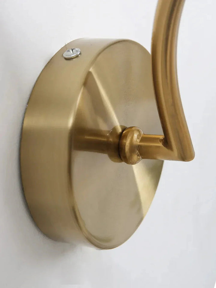 Elegante LED-Wandlampe im Candelabrum-Design – Dimmbar, Hochwertige Wandleuchte für stilvolle Innenräume 4