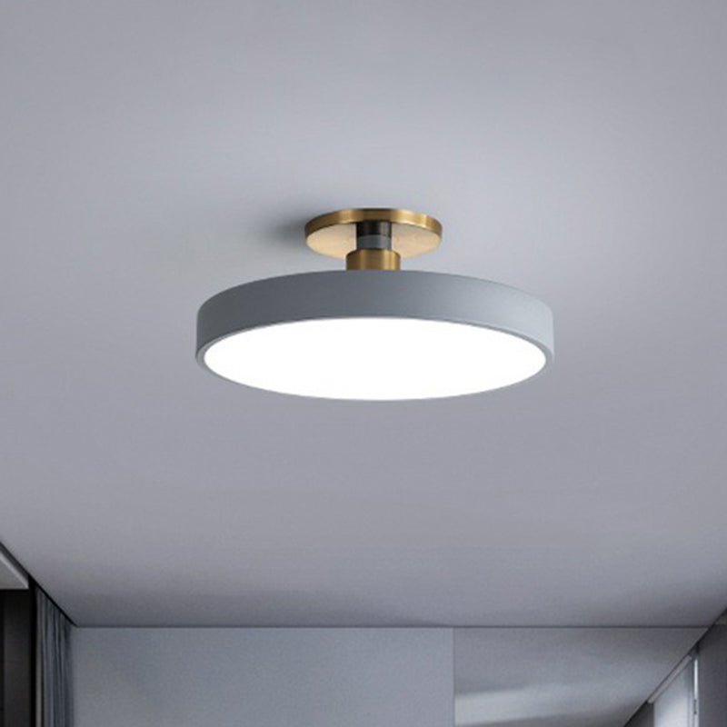 Elegante LED Deckenlampe im Nordic Stil für Schlafzimmer – Verschiedene Größen und Farben verfügbar 4