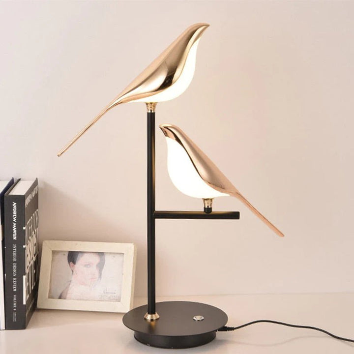 Elegante LED Tischlampe im Vogel-Design – Energiesparende Tischleuchte für Wohnzimmer und Schlafzimmer 2