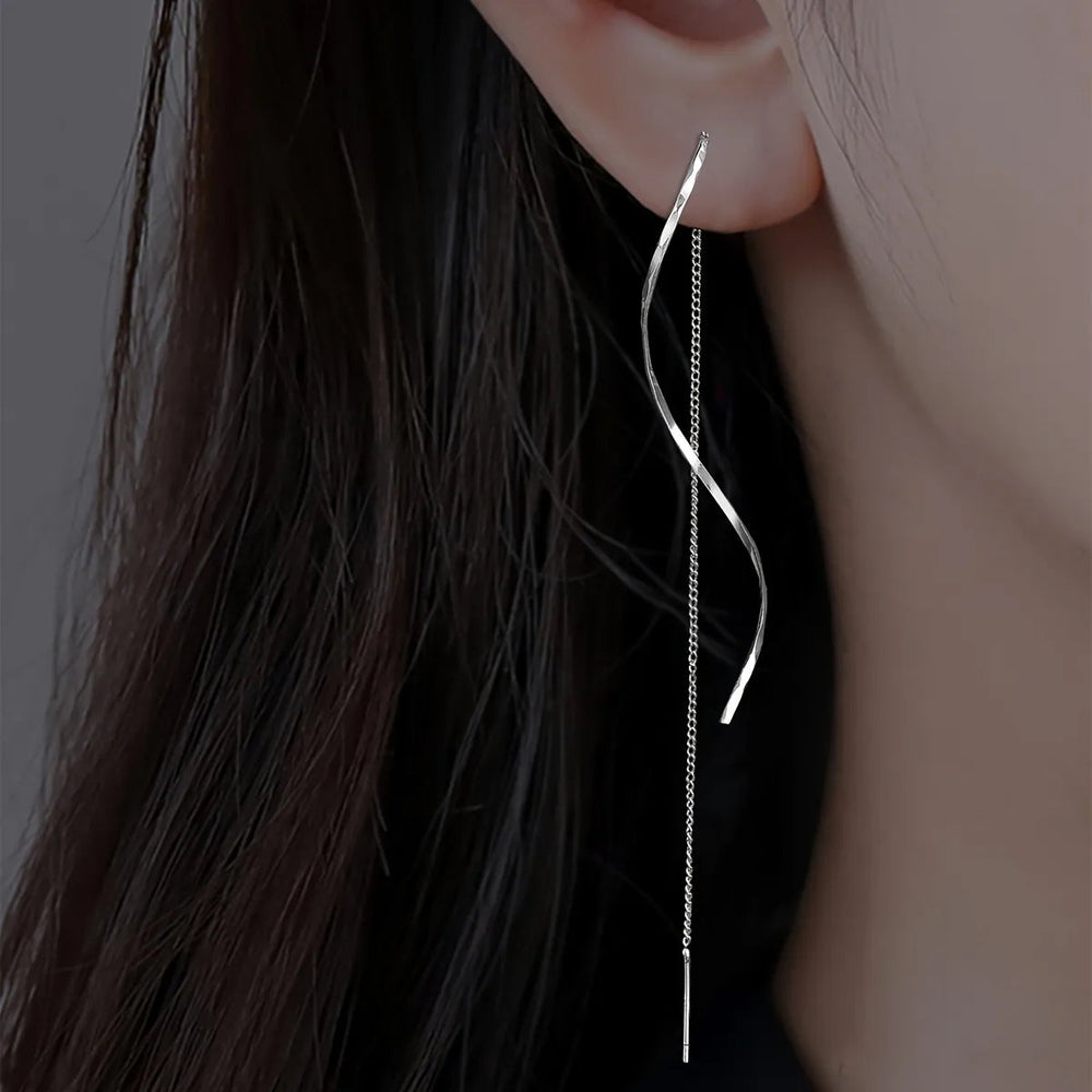 Elegante Ohrstecker Gold aus 14 Karat mit Quasten – Modernes Design & Geometrisches Muster 1