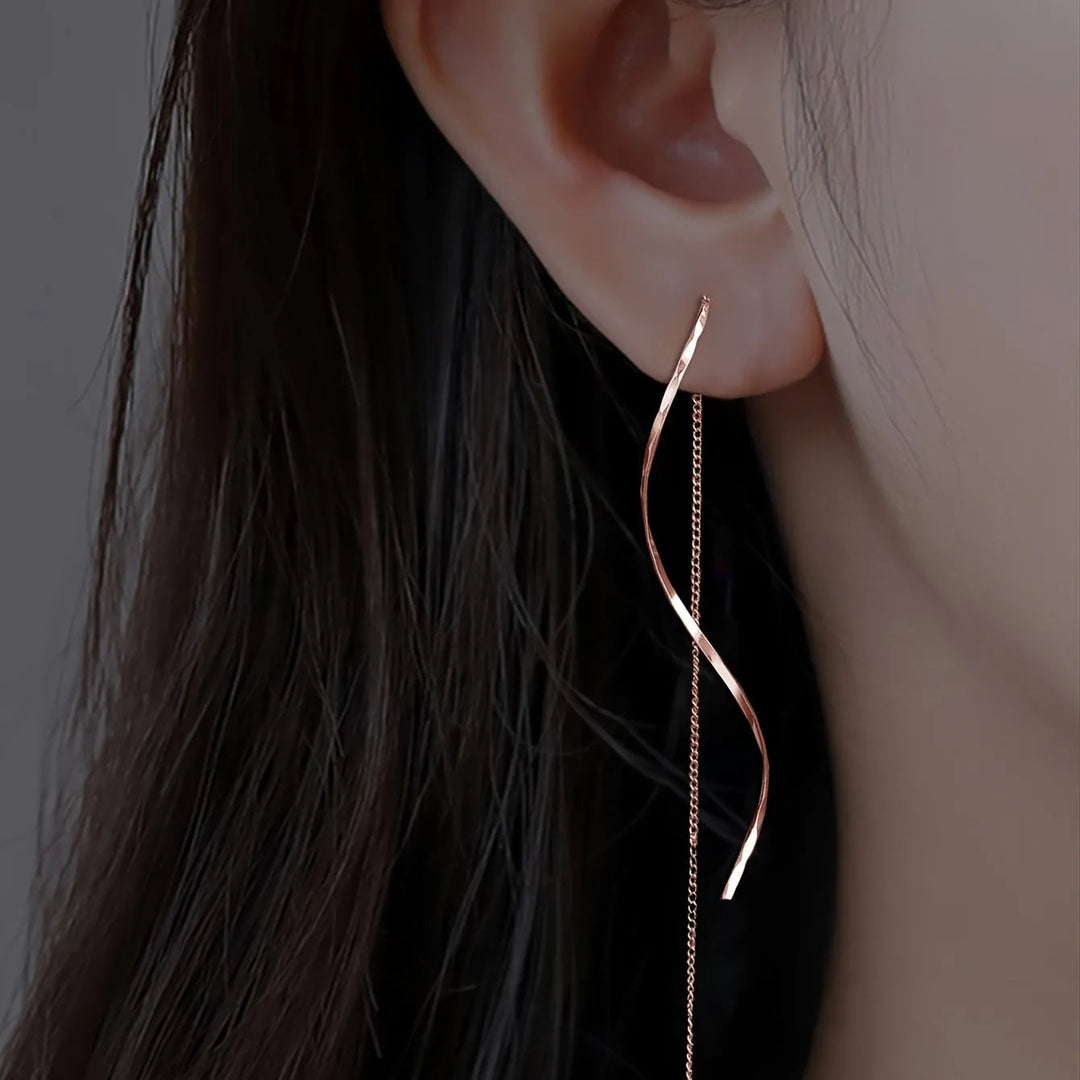 Elegante Ohrstecker Gold aus 14 Karat mit Quasten – Modernes Design & Geometrisches Muster 2