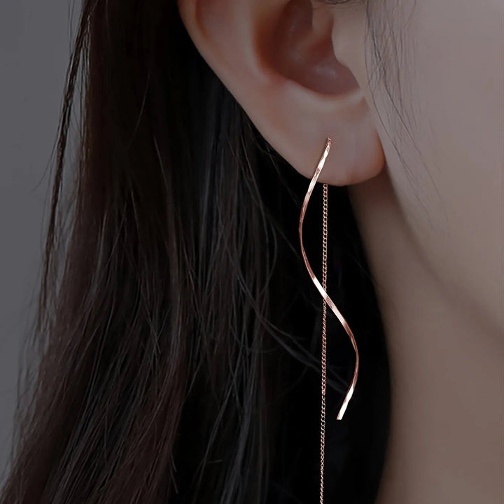Elegante Ohrstecker Gold aus 14 Karat mit Quasten – Modernes Design & Geometrisches Muster 2