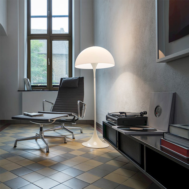 Elegante Stehlampe im Pilzdesign aus Holz – Scandinavian Stehleuchte für Wohnzimmer mit sanfter Beleuchtung, 150 cm hoch 3