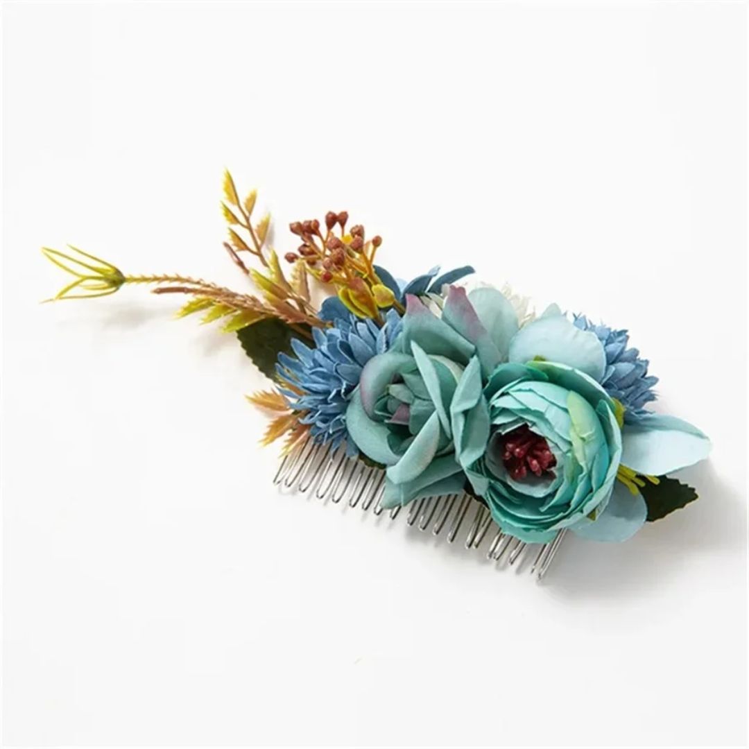 Eleganter Haarschmuck Blumenkranz für Hochzeit und Trachten – Anita 3