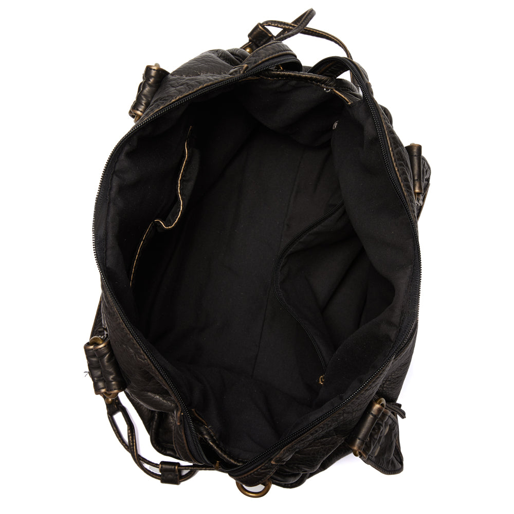 Eleganz Schwarz – Handtasche Damen aus echtem Leder mit geräumigem Innenleben 6