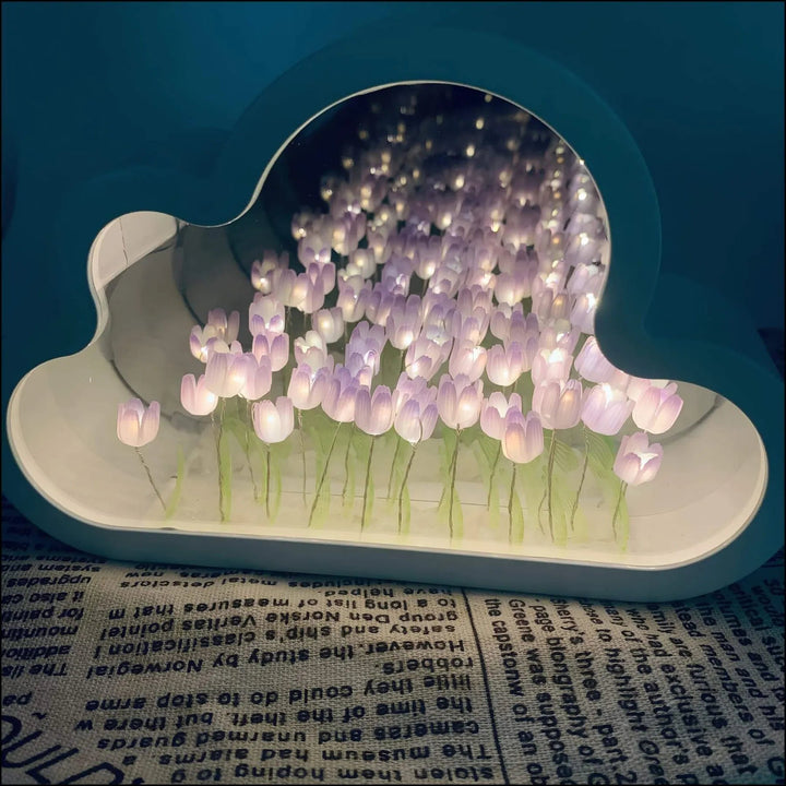 Ewiger Wolkenspiegel mit Unendlichkeitseffekt – LED-Spiegel in Rosa, Tiffany Blau und Violett, 30x30 cm 2