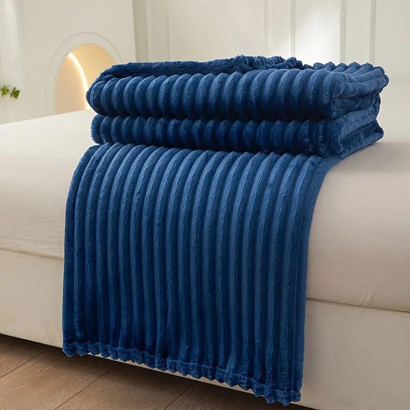 Geribbelte Kuscheldecke aus Hochwertigem Flanel – Weich, Warm und Pflegeleicht für Alle Jahreszeiten, Vielseitig Einsetzbar 0