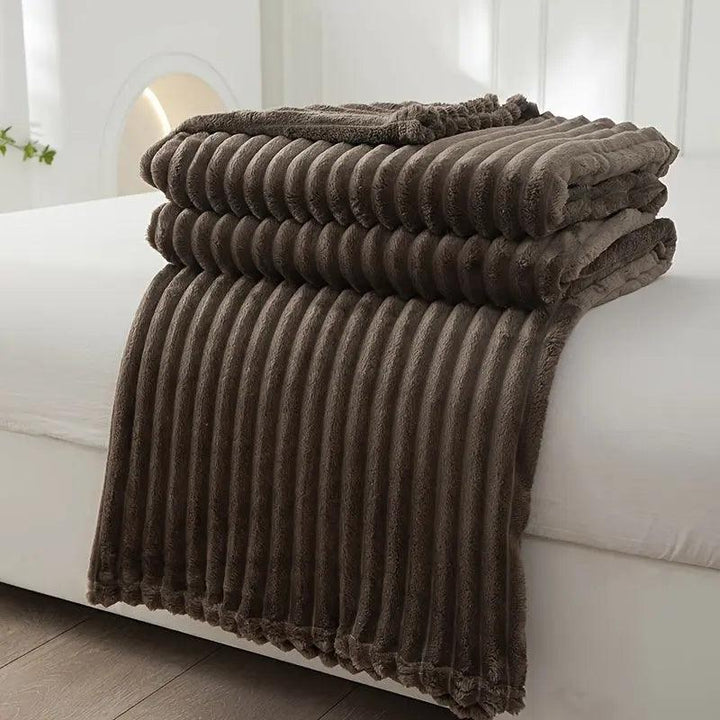 Geribbelte Kuscheldecke aus Hochwertigem Flanel – Weich, Warm und Pflegeleicht für Alle Jahreszeiten, Vielseitig Einsetzbar 10