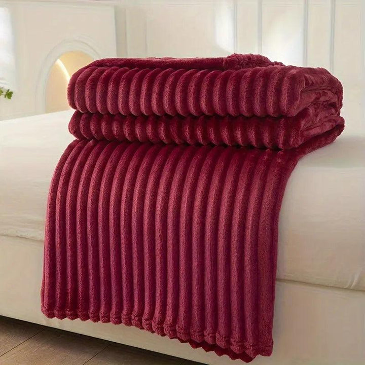 Geribbelte Kuscheldecke aus Hochwertigem Flanel – Weich, Warm und Pflegeleicht für Alle Jahreszeiten, Vielseitig Einsetzbar 7