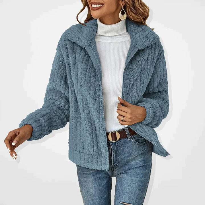 Gerippte Plüschjacke Damen – Kuschelig, Locker Geschnitten, Vielseitig Kombinierbar 2