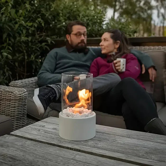 GlowLuxe – Tischfeuer Laterne für Innen- und Außenbereich, Modernes Design, Wetterfest 3