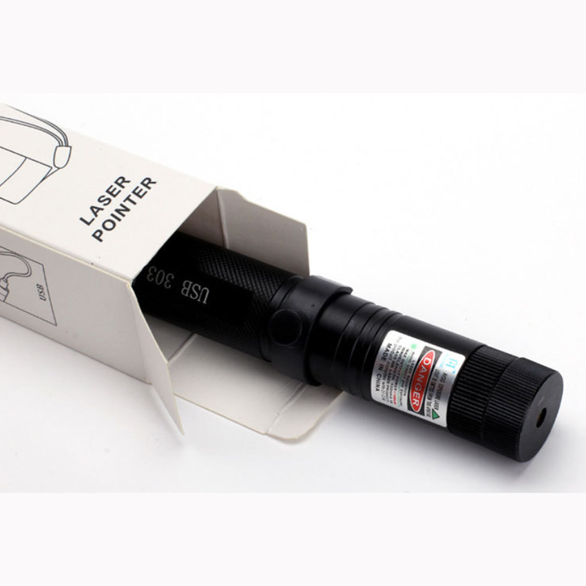 Hochleistungs Laserpointer – Wiederaufladbar mit 10.000 Metern Reichweite und Einstellbarem Fokus 4