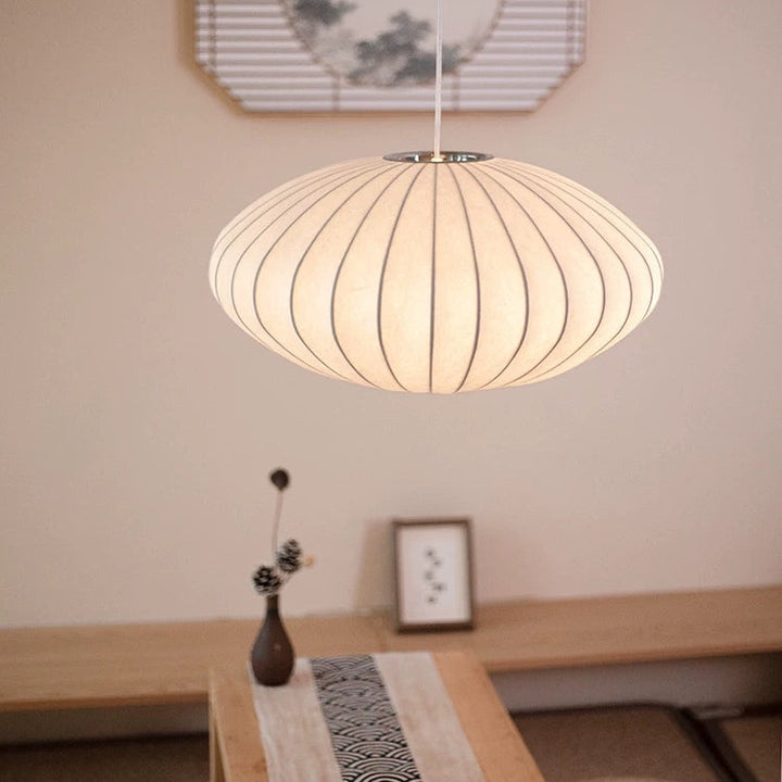 Japandi Pendelleuchte – Elegante Hängelampe aus Kunstseide für Esszimmer und Wohnzimmer 4
