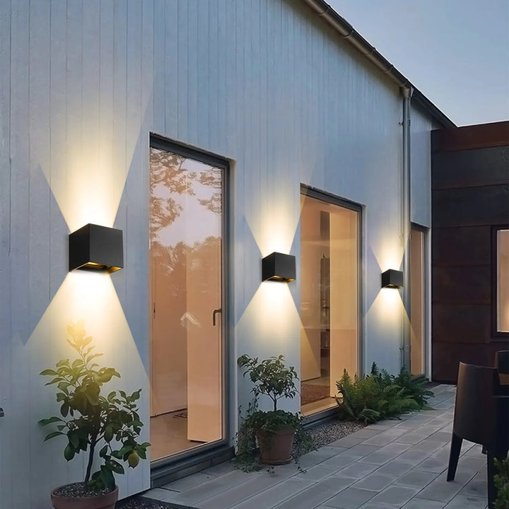 Kabellose LED Wandleuchte Schwarz – Einstellbare Helligkeit für Innenräume 2