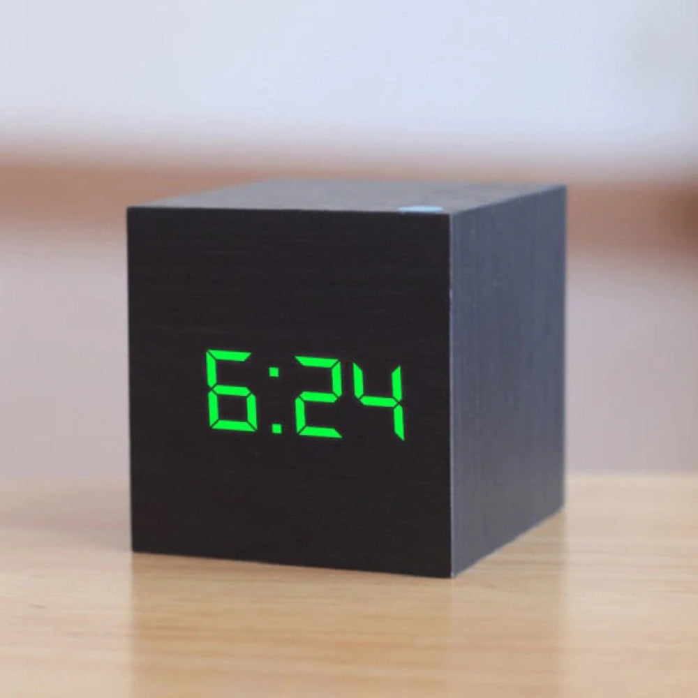 Kompakter Mini Wecker – LED Digitalwecker Mit Einstellbarer Helligkeit & Nachtmodus 2