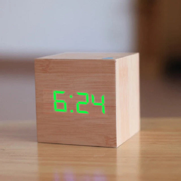 Kompakter Mini Wecker – LED Digitalwecker Mit Einstellbarer Helligkeit & Nachtmodus 7