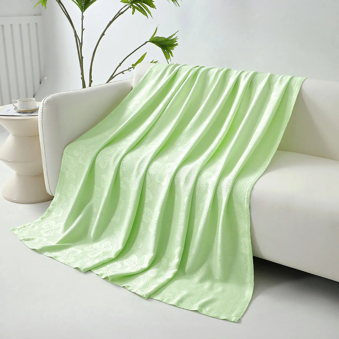Leichte Sommerdecke aus 100% Bambusfaser – Kühlende Bettdecke in Hellgrün, 150x200cm, 180x200cm, 200x230cm 6