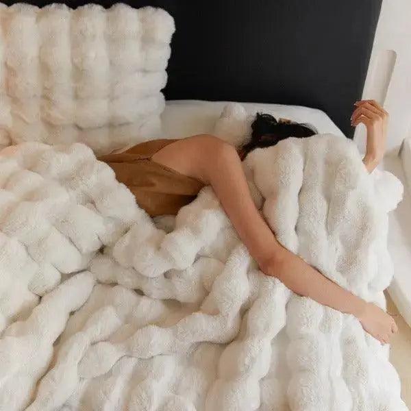 Luxuriöse Winterdecke aus Fleece für Sofa und Bett – Weich, Warm und Stilvoll 5