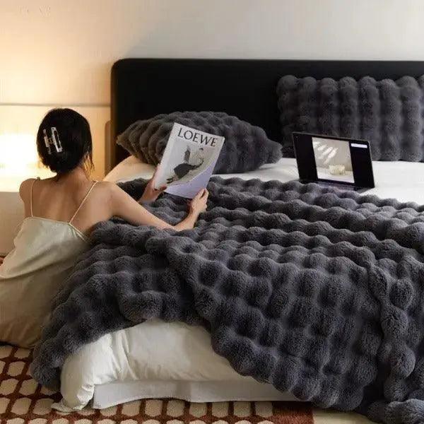 Luxuriöse Winterdecke aus Fleece für Sofa und Bett – Weich, Warm und Stilvoll 6