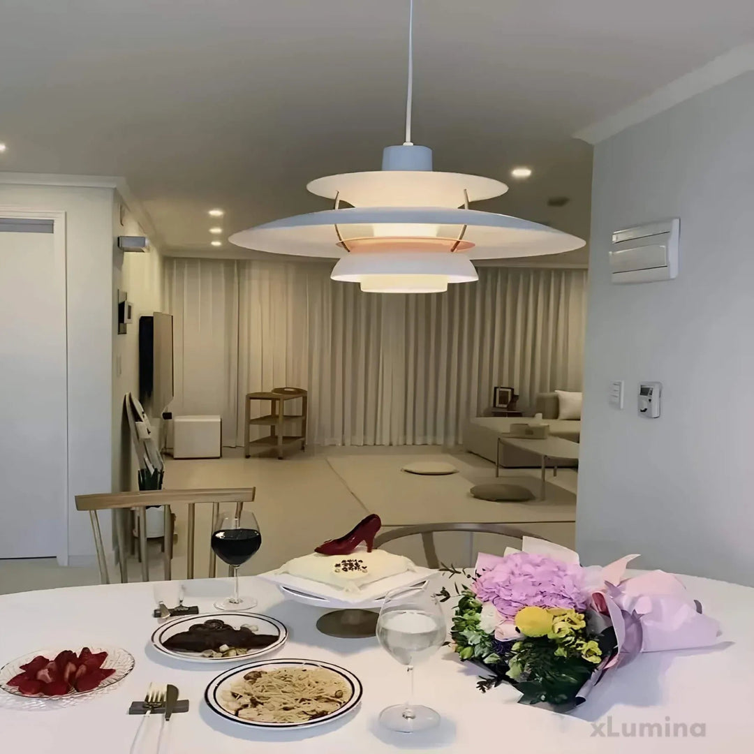 Mehrfarbige LED-Deckenlampe mit Fernbedienung – Anpassbare Farben und Lichteffekte für Wohnzimmer 2