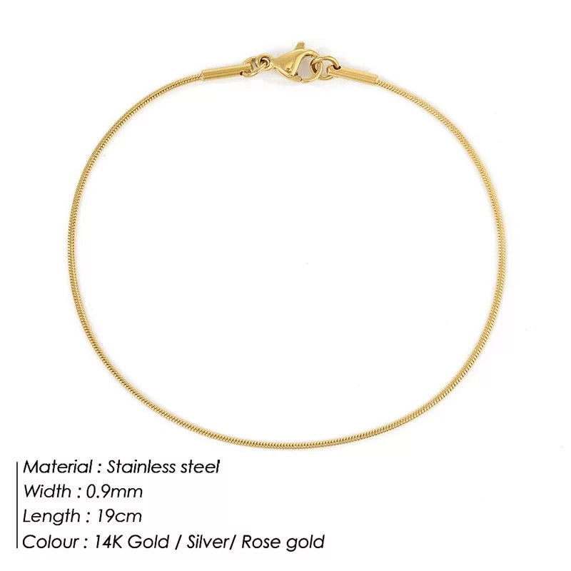 Minimalistisches Armband Damen mit Schlangenverschluss in Silber, Gold und Roségold 3
