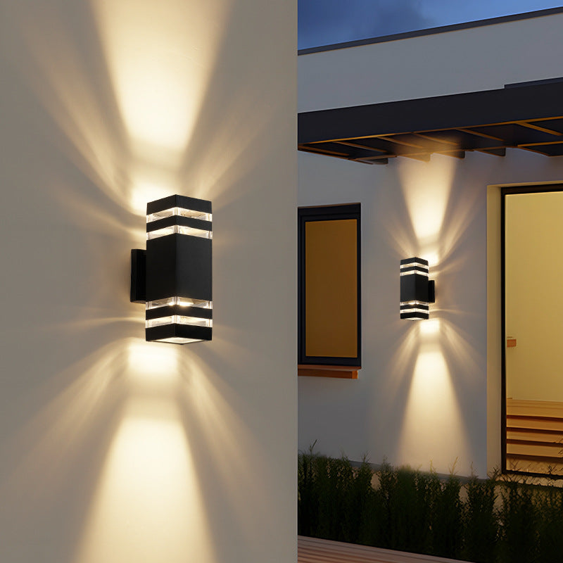 Moderne LED Außenwandleuchte – Witterungsbeständige 2-Wege Außenwandlampe aus Aluminium und Glas 3