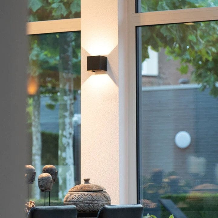 Moderne LED Wandleuchte mit einstellbarem Lichtwinkel – 100% wasserdicht und stilvoll 1