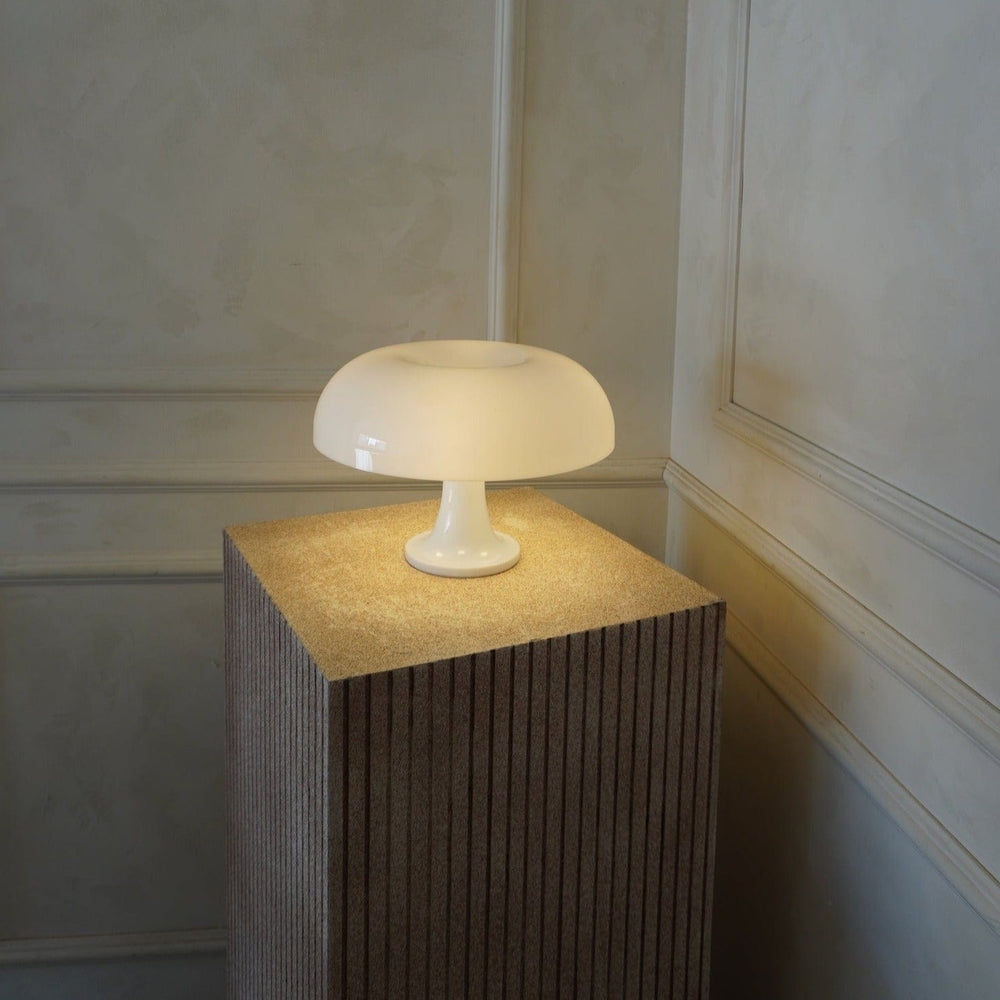 Nordische Tischlampe in Pilzform – Futuristisches Design für jeden Raum 1