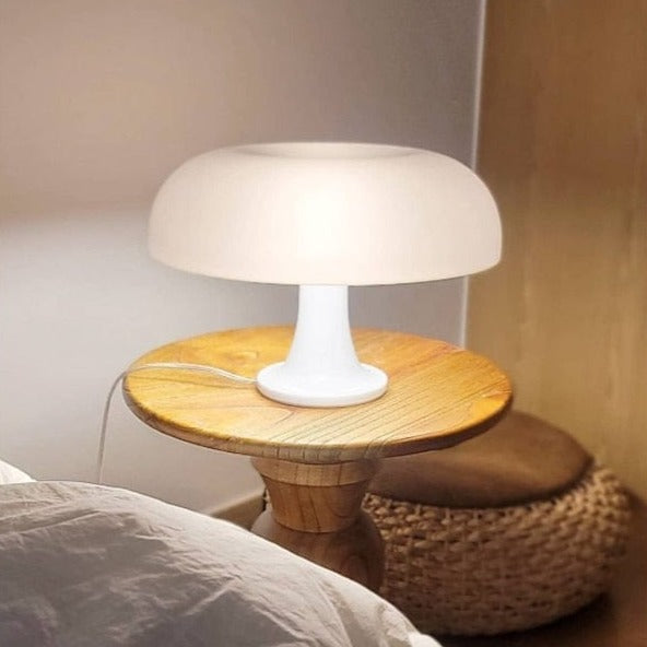 Nordische Tischlampe in Pilzform – Futuristisches Design für jeden Raum 4