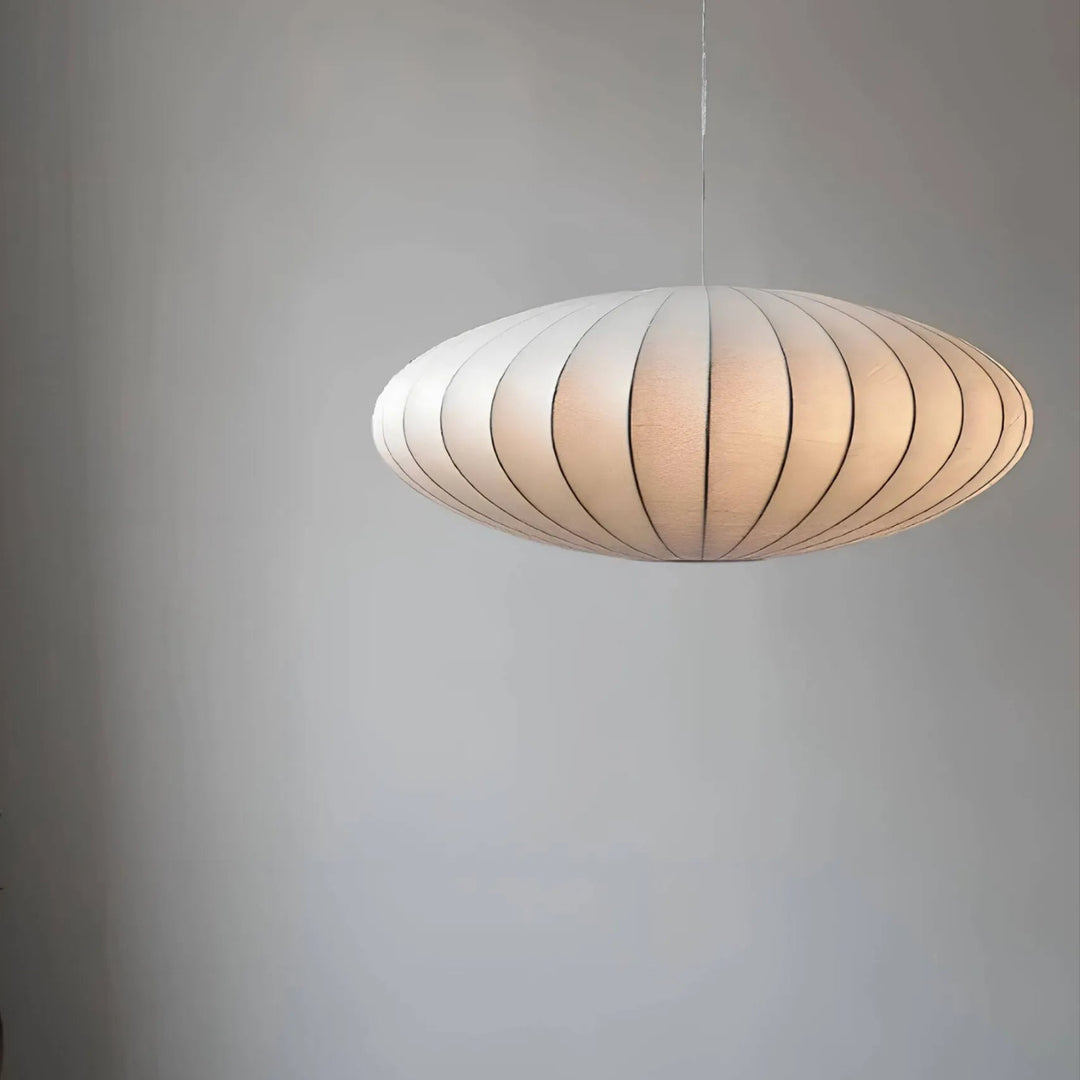 Opulenter Seiden-Kronleuchter für Wohnzimmer und Esszimmer – Luxuriöses Design mit sanftem Lichtspiel, 20cm hoch, 40cm breit 0