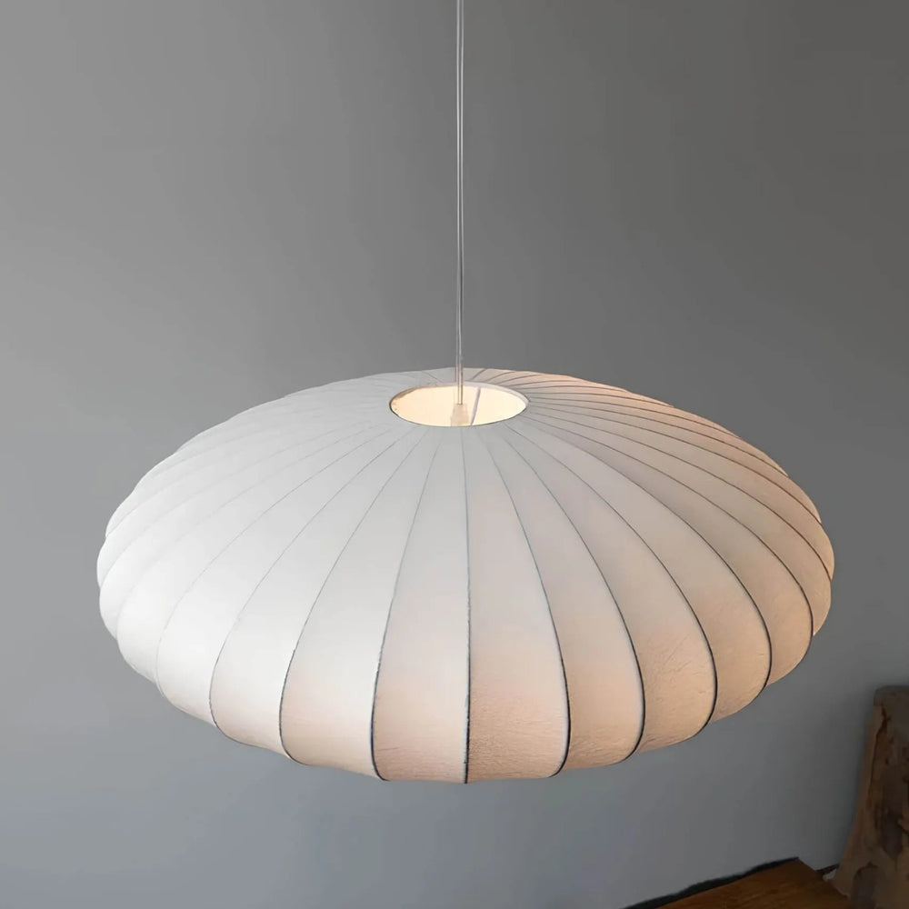 Opulenter Seiden-Kronleuchter für Wohnzimmer und Esszimmer – Luxuriöses Design mit sanftem Lichtspiel, 20cm hoch, 40cm breit 1