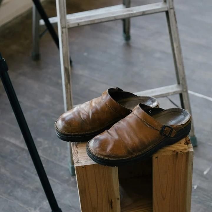 Orthopädische Pantoffeln aus echtem Leder für Herren – Komfort Hausschuhe mit rutschfester Sohle 8