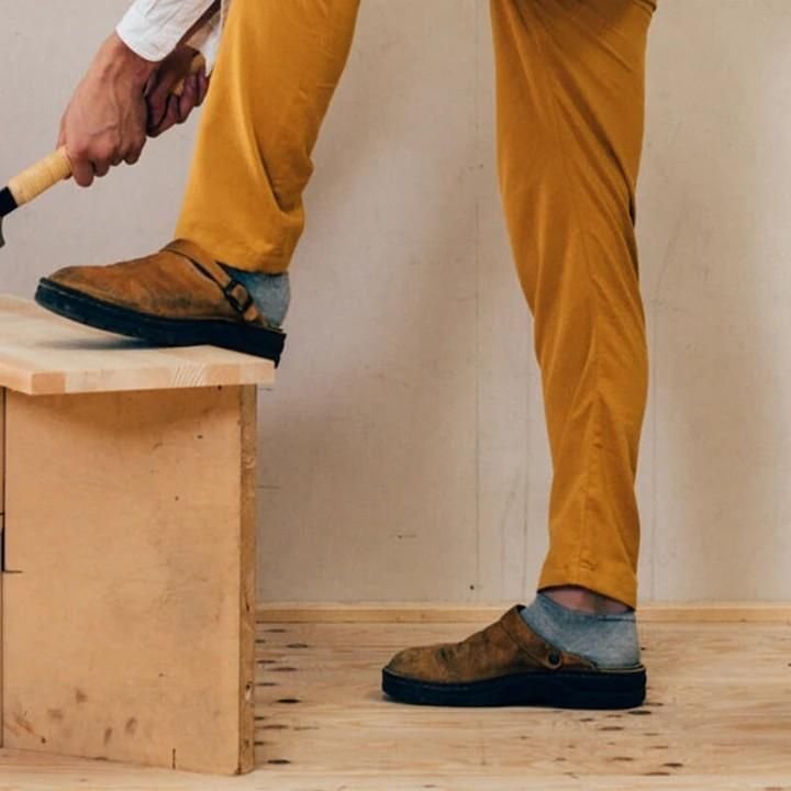 Orthopädische Pantoffeln aus echtem Leder für Herren – Komfort Hausschuhe mit rutschfester Sohle 9