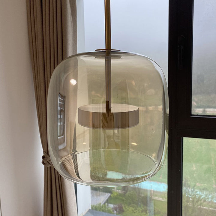 Retro Pendelleuchte aus Metall und Glas – Goldene Hängelampe für Schlafzimmer und Wohnräume, Energieeffiziente LED-Beleuchtung 7
