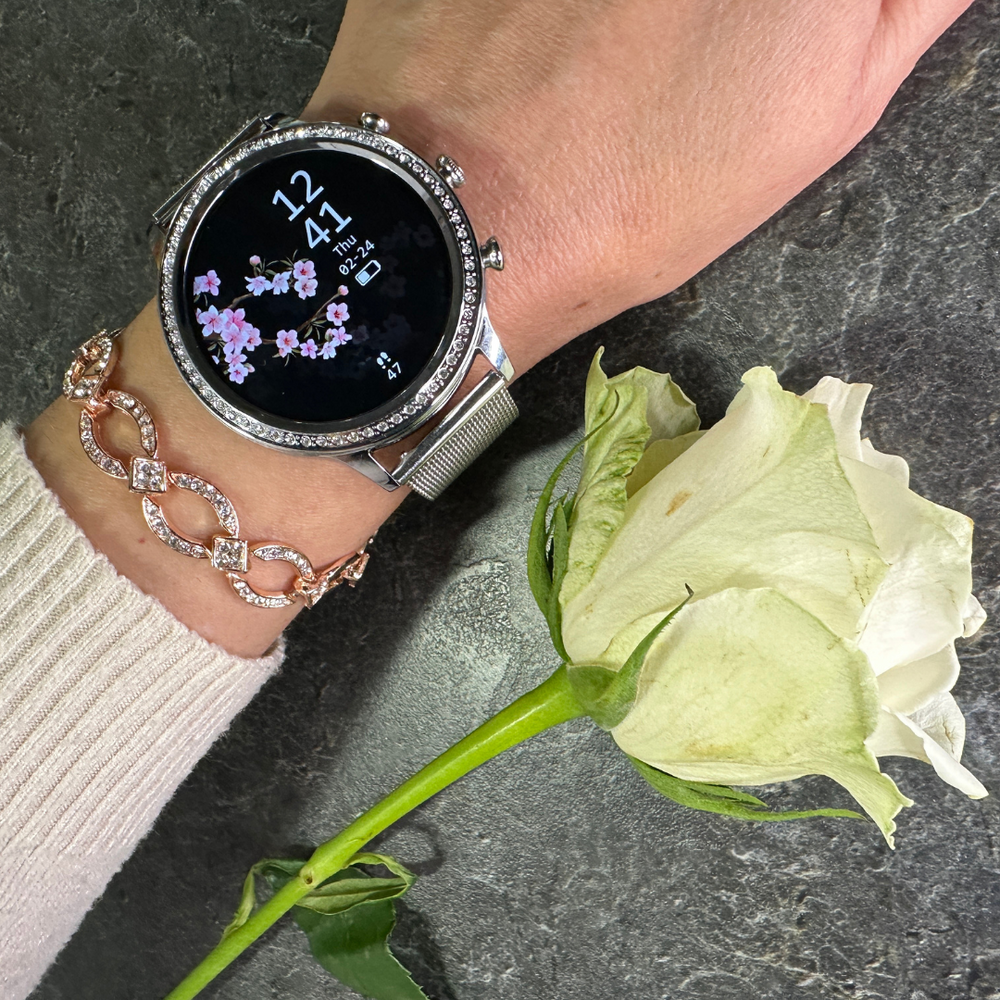 Smartwatch mit Fitness-Tracking, Benachrichtigungen, Wasserfest und Lange Akkulaufzeit – Stilvolles Design für Alltag und Sport 1