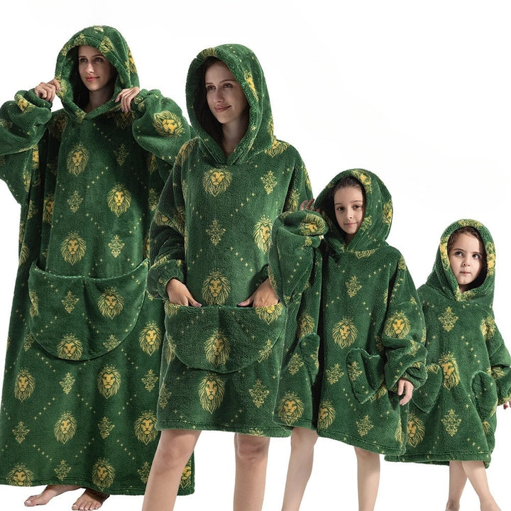 SpookySnuggle – Oversized Hoodie Decke im Kürbisdesign für Halloween Komfort 5