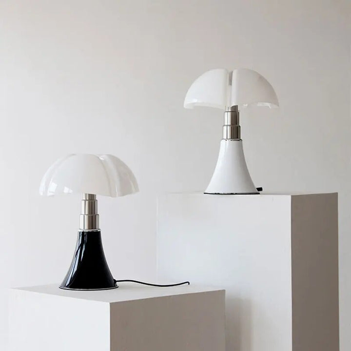 Tischlampe mit Höhenverstellung und LED-Beleuchtung – Elegante Designerlampe in Schwarz oder Weiß 4