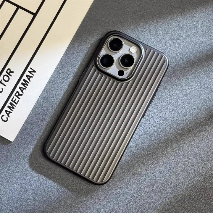TitanArmor – Ultra-Dünne Stoßfeste iPhone Hülle mit Militärschutz für iPhone 14 Pro Max, 14 Pro, 13 und 14 5