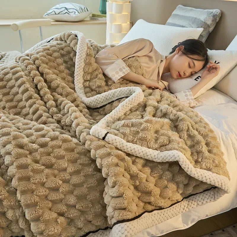 TurtleWarm – Doppellagige Kuscheldecke aus Coral Velvet für ultimativen Komfort 0