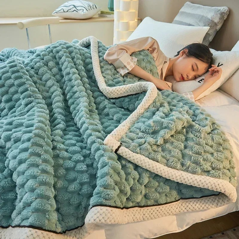 TurtleWarm – Doppellagige Kuscheldecke aus Coral Velvet für ultimativen Komfort 5