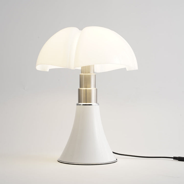 Vintage LED Tischlampe im Eleganten Design – Energiesparende Tischleuchte für Wohnzimmer und Schlafzimmer 0